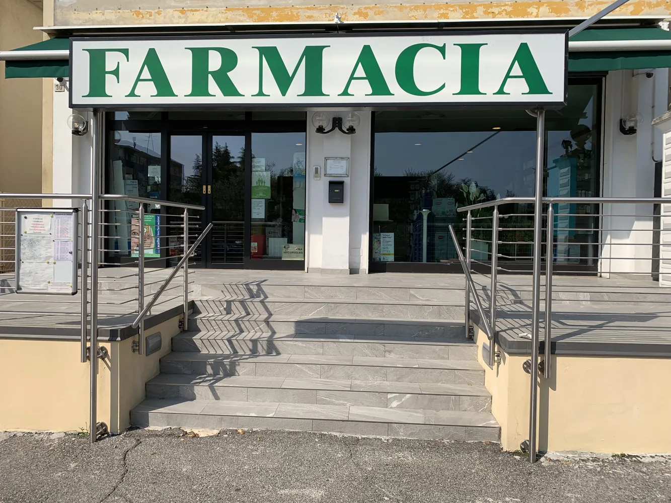 Farmacia del Villaggio 2