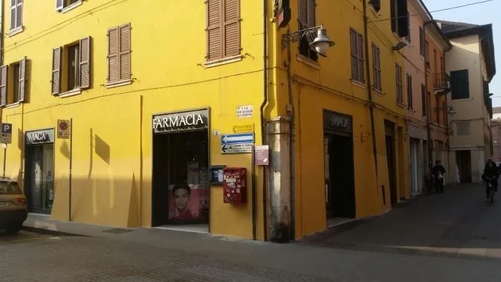 Farmacia Maga